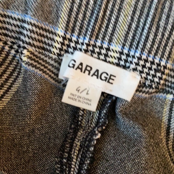 Never worn Plaid jeggings from Garage size L - Picture 3 of 3